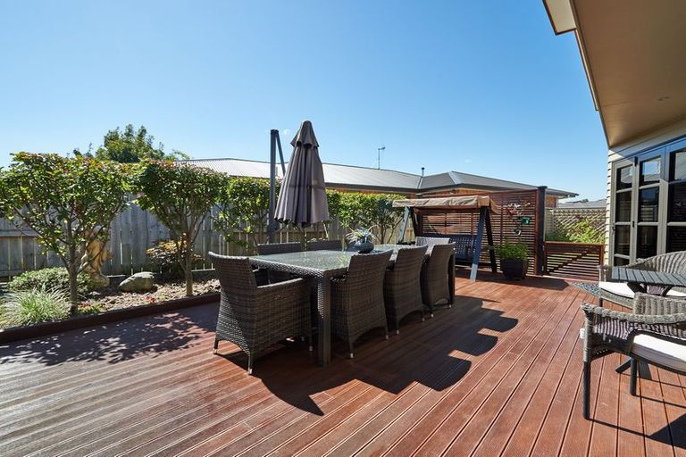 Photo of property in 9 Masefield Terrace, Kelvin Grove, Palmerston North, 4414