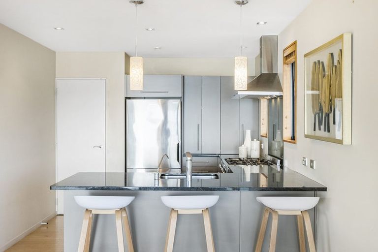 Photo of property in 50a Duncansby Road, Stanmore Bay, Whangaparaoa, 0932