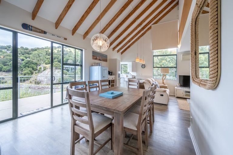 Photo of property in 79 Tikao Bay Road, Wainui, French Farm, 7582