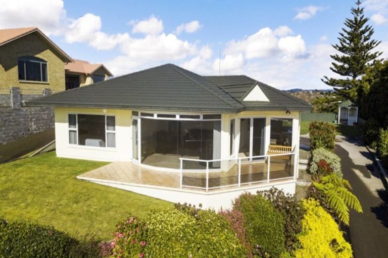 Photo of property in 16d Burns Street, Westown, New Plymouth, 4310