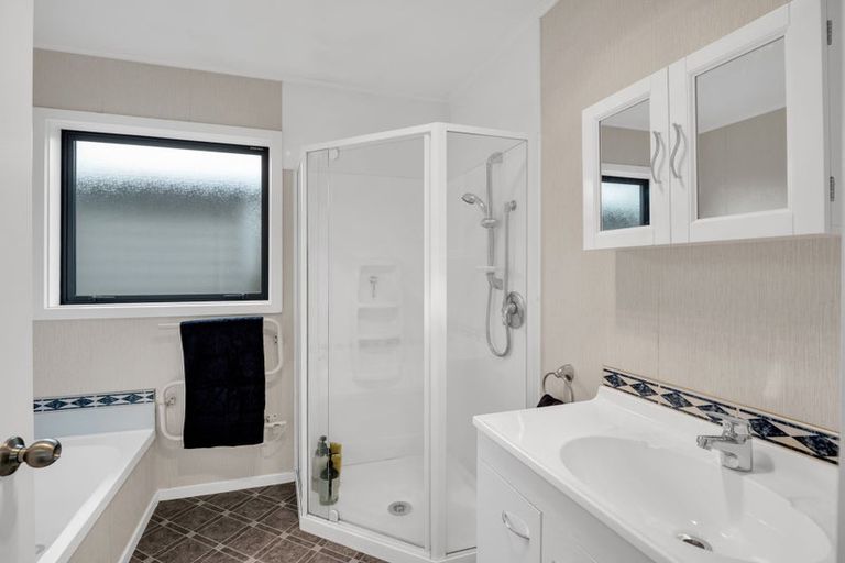 Photo of property in 32 Grove Avenue, Weston, Oamaru, 9401