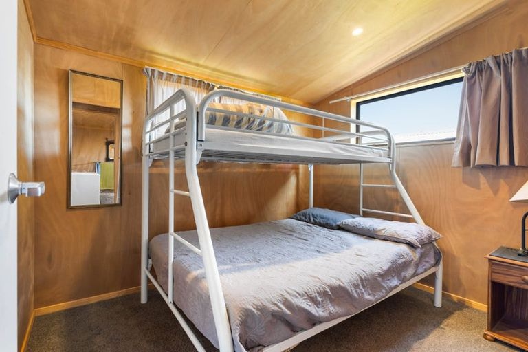 Photo of property in 106 Mckellar Place, Whangamata, 3620