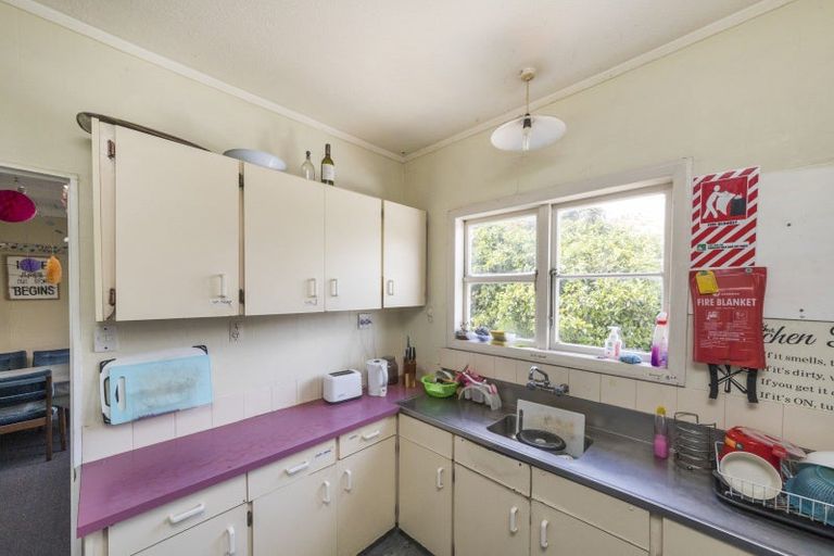 Photo of property in 22 Palm Avenue, Hokowhitu, Palmerston North, 4410