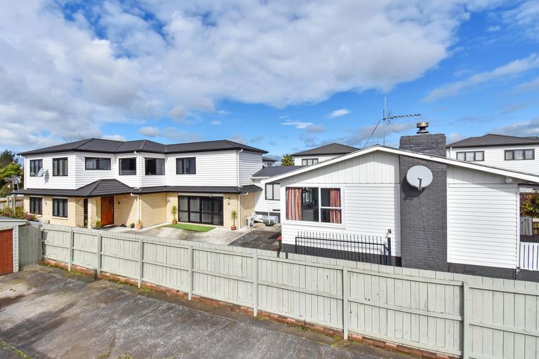 Photo of property in 7 Clendon Place, Manurewa, Auckland, 2102
