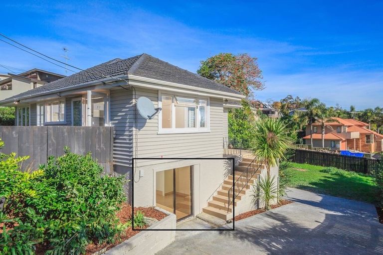 Photo of property in 10 Watea Road, Torbay, Auckland, 0630