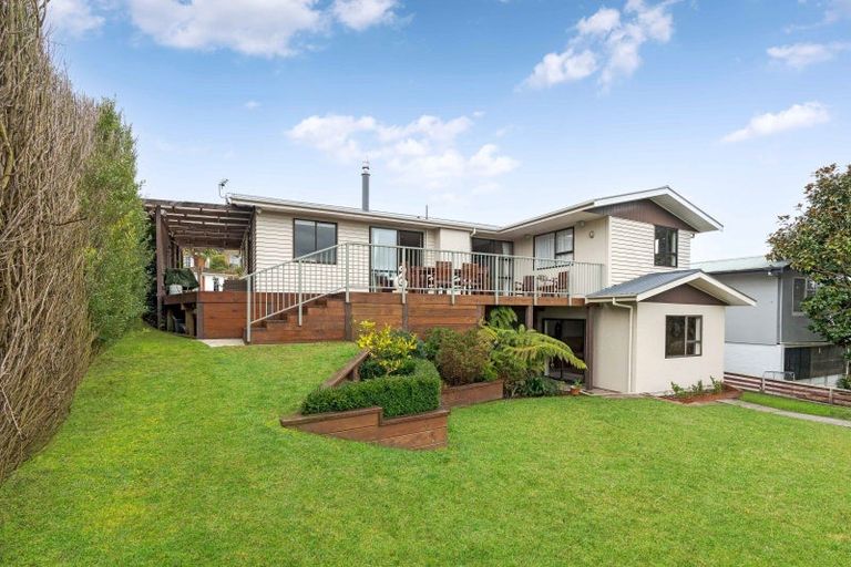 Photo of property in 17 Puriri Crescent, Lansdowne, Masterton, 5810