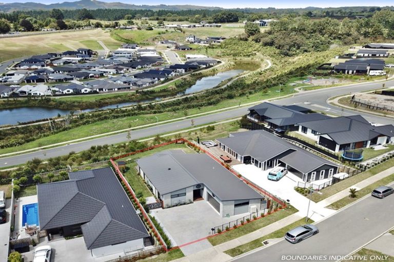 Photo of property in 8 Kiritiana Close, Pyes Pa, Tauranga, 3112