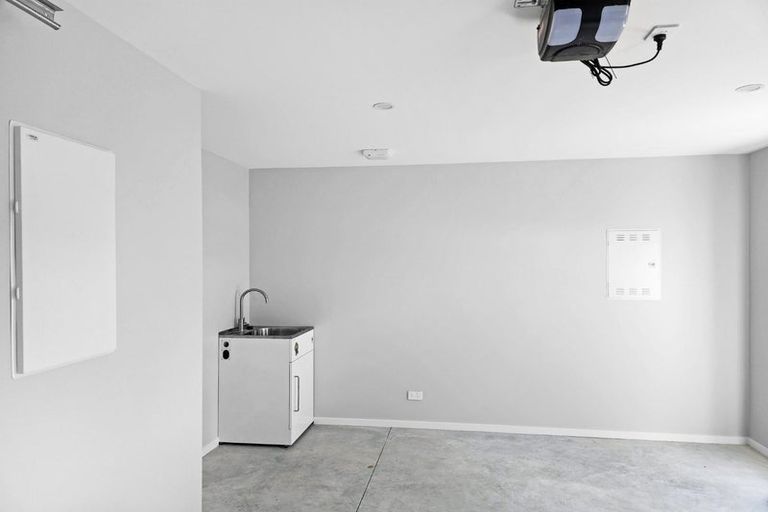 Photo of property in 7 Ruru Lane, Hurworth, New Plymouth, 4310