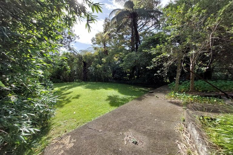 Photo of property in 12a Burns Street, Westown, New Plymouth, 4310