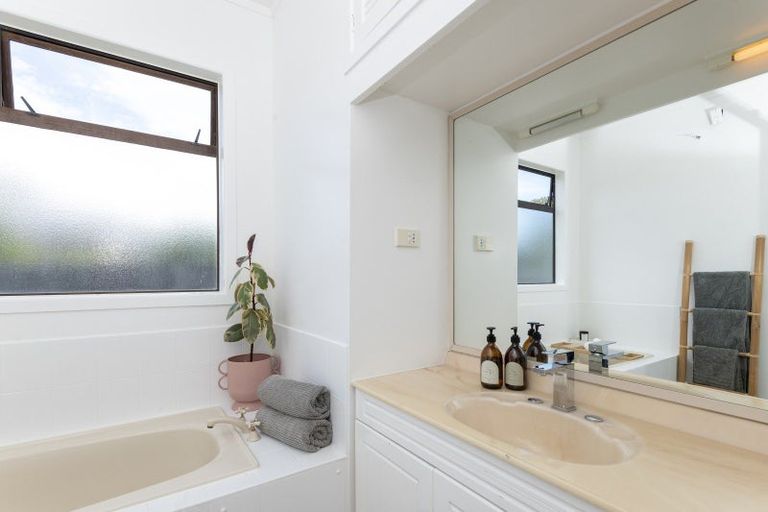 Photo of property in 136 Fox Street, Whataupoko, Gisborne, 4010