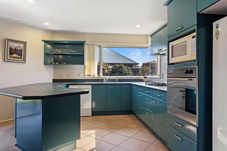 Photo of property in 21 Carmana Gardens, Rangiora, 7400