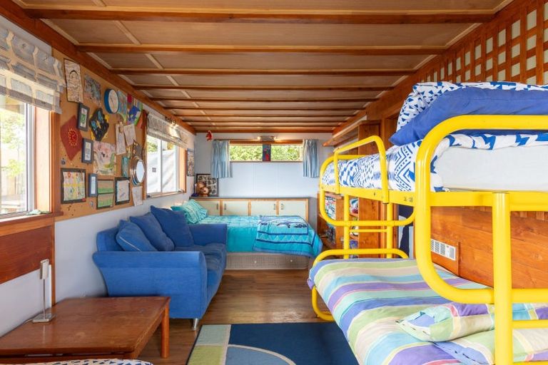 Photo of property in 61 Akitio Esplanade, Akitio, Pongaroa, 4991