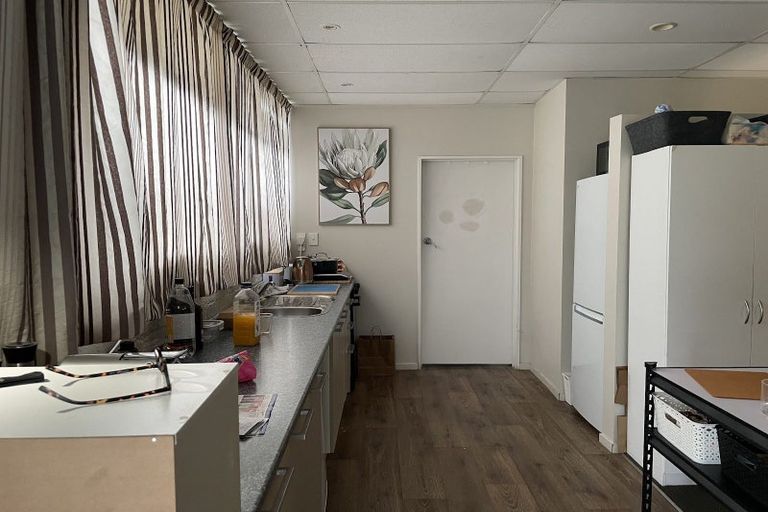 Photo of property in 391 Main North Road, Redwood, Christchurch, 8051