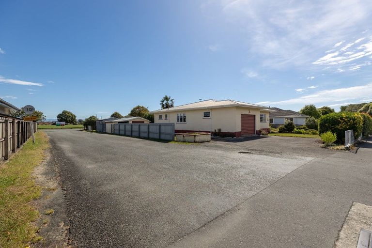 Photo of property in 38 Gladstone Road, Richmond, 7020