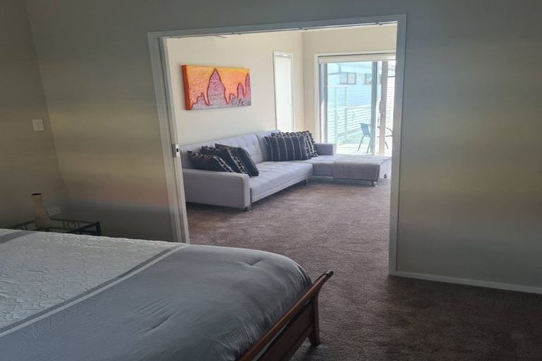 Photo of property in 19 Rue D' Amarres, Gulf Harbour, Whangaparaoa, 0930