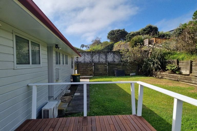 Photo of property in 7 Finn Place, Titahi Bay, Porirua, 5022