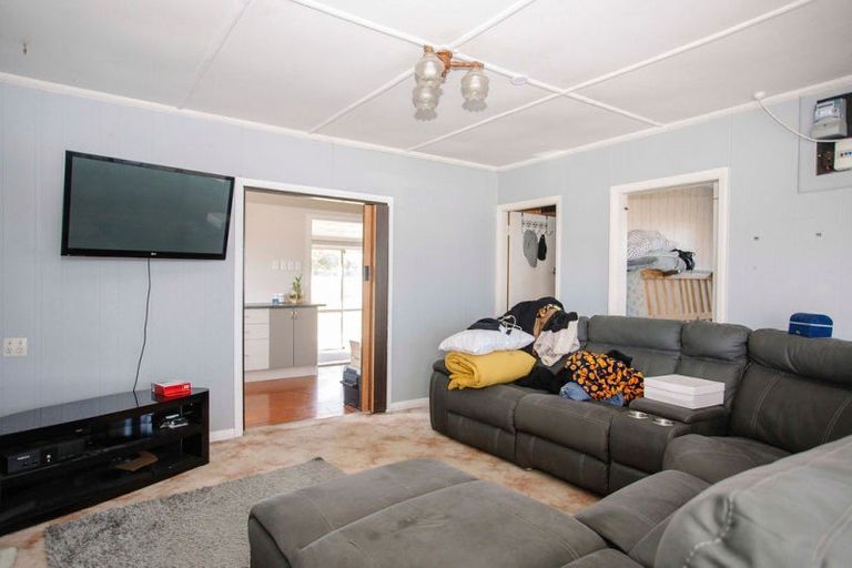 Photo of property in 47 Miller Street, Dannevirke, 4930