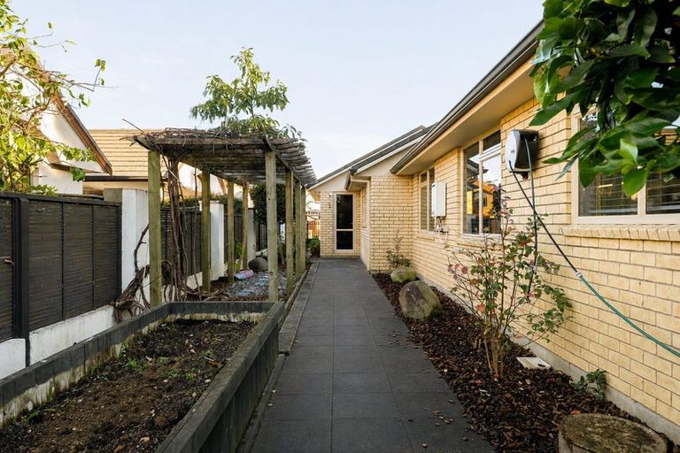 Photo of property in 11 Raungawari Drive, Huntington, Hamilton, 3210