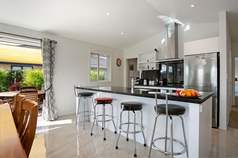 Photo of property in 16 O'sullivan Drive, Matamata, 3400