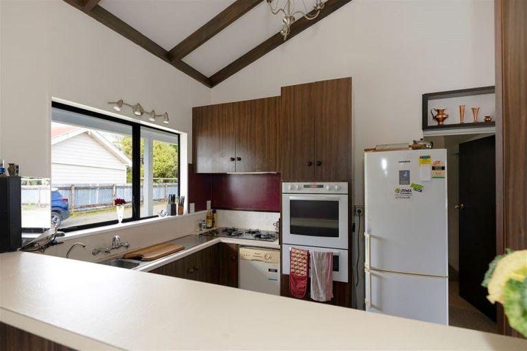 Photo of property in 4a Douglas Street, Levin, 5510