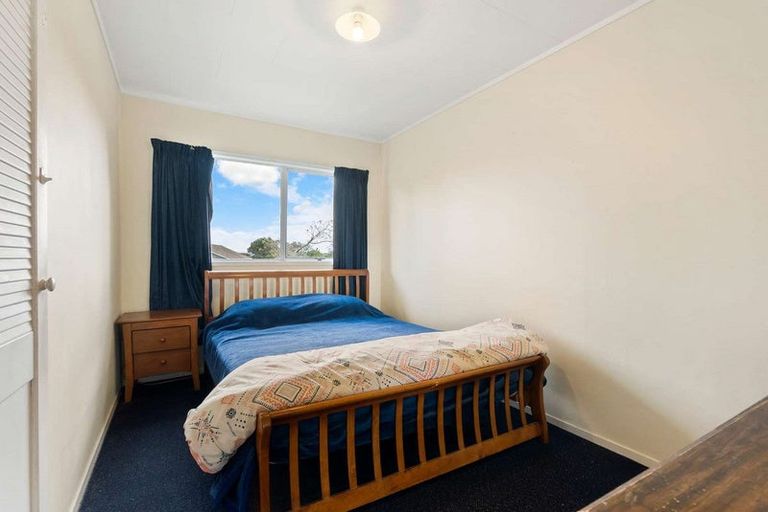 Photo of property in 86 Finlayson Avenue, Clendon Park, Auckland, 2103