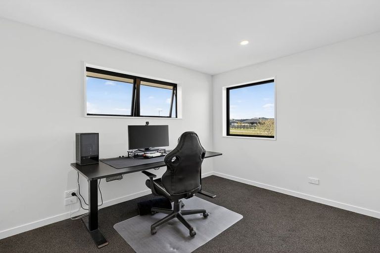 Photo of property in 29 Jean Batten Lane, Rolleston, 7615