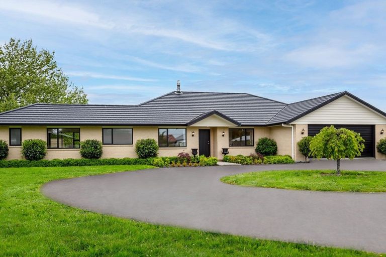Photo of property in 13 Paterson Street, Pahiatua, 4910
