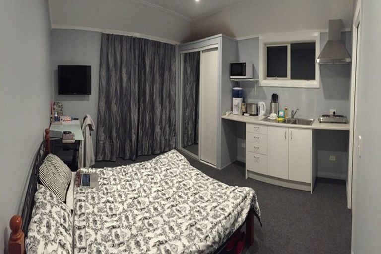 Photo of property in 36 Park Street, North Dunedin, Dunedin, 9016