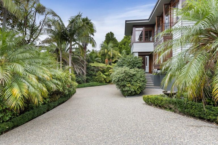 Photo of property in 27a Maritime Terrace, Birkenhead, Auckland, 0626