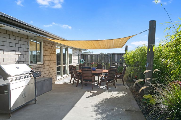 Photo of property in 16 O'sullivan Drive, Matamata, 3400