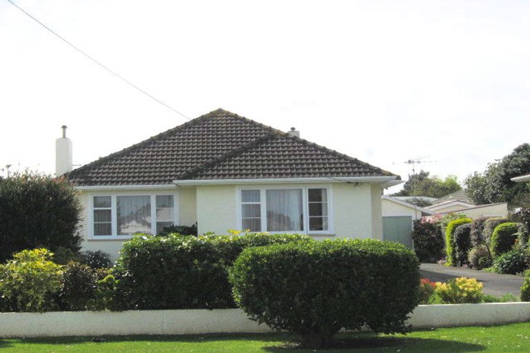 Photo of property in 10 Rimu Street, Gonville, Whanganui, 4501