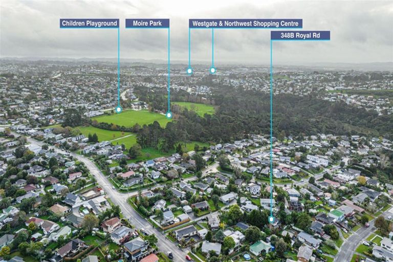 Photo of property in 348b Royal Road, Massey, Auckland, 0614