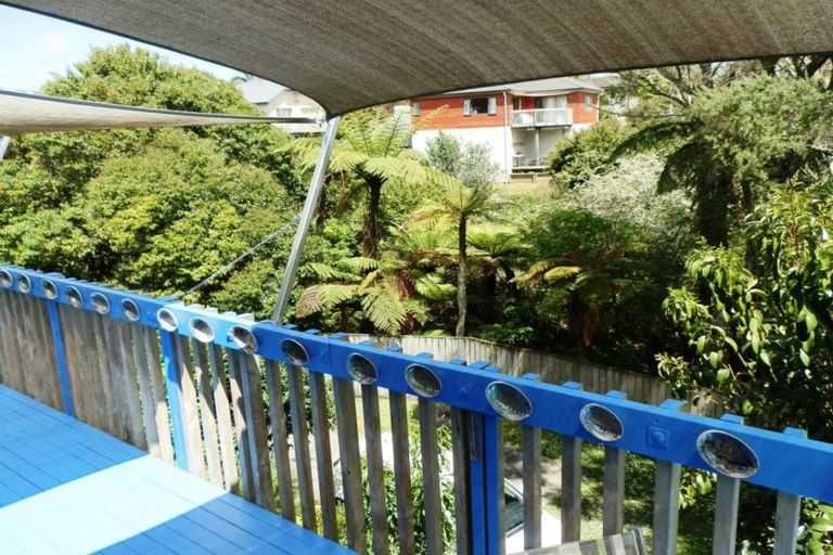 Photo of property in 1 Katrina Place, Massey, Auckland, 0614
