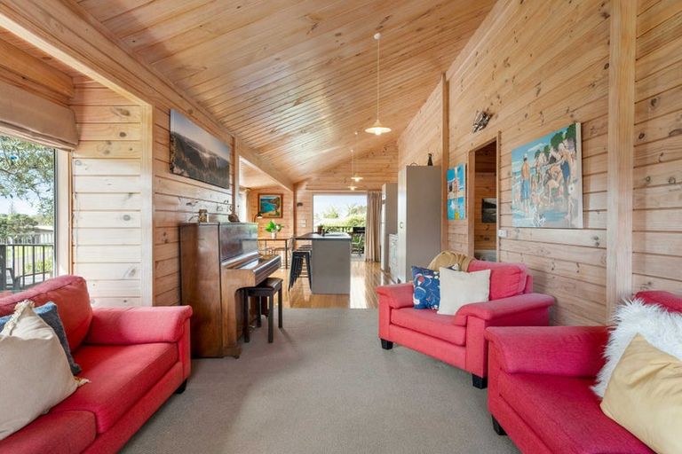 Photo of property in 41 Holland Close, Pauanui, Hikuai, 3579