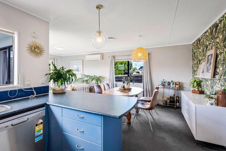 Photo of property in 23b Francis Road, Paraparaumu Beach, Paraparaumu, 5032