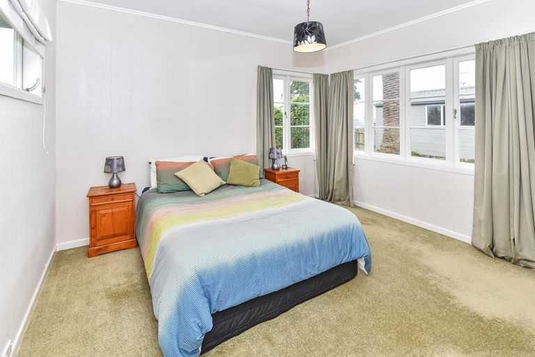 Photo of property in 46 Wharf Road, Clarks Beach, Pukekohe, 2679