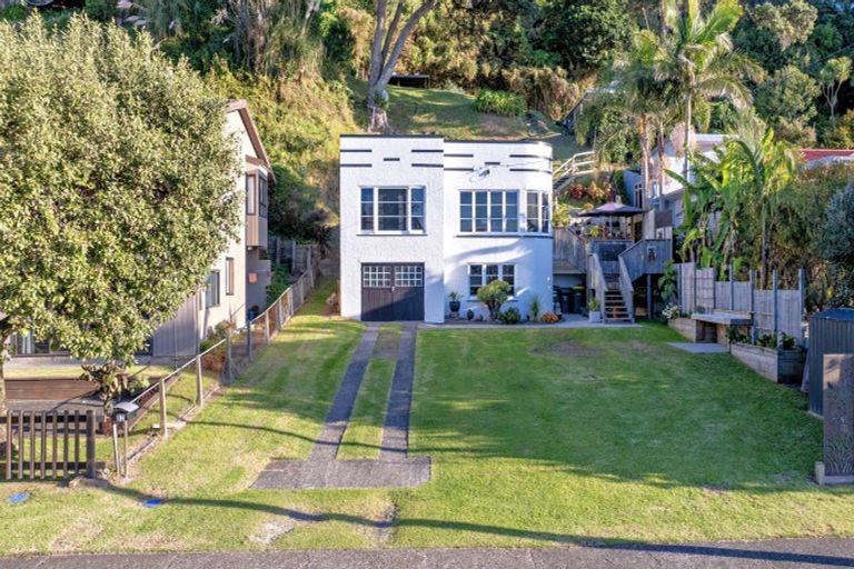 Photo of property in 82 Pohutukawa Avenue, Ohope, 3121
