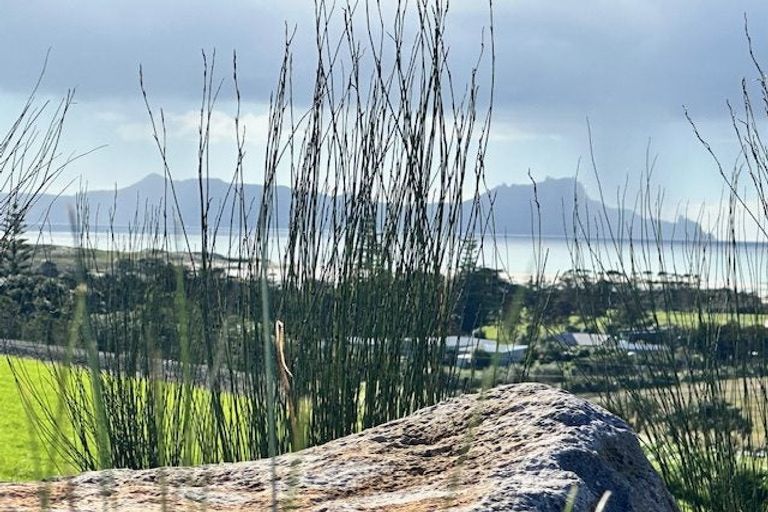 Photo of property in 25 Seamore Rise, Waipu, 0582