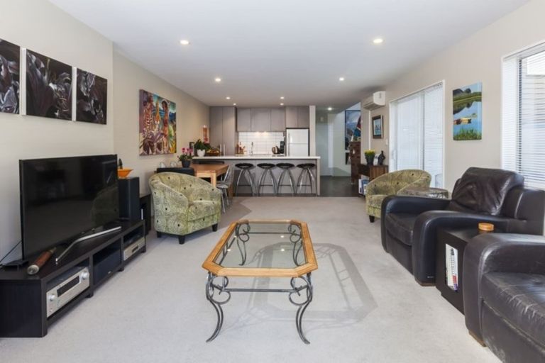 Photo of property in 4 Seager Lane, Hillmorton, Christchurch, 8024