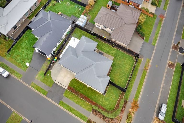 Photo of property in 36 Andesite Drive, Rolleston, 7614