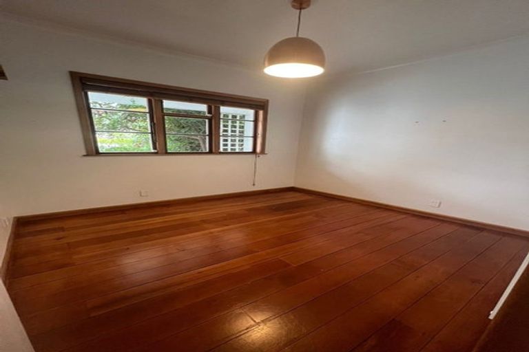 Photo of property in 187b Waiwhetu Road, Waterloo, Lower Hutt, 5011