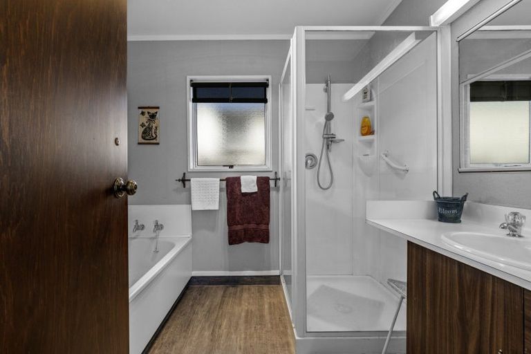 Photo of property in 2 Shelley Street, Otumoetai, Tauranga, 3110