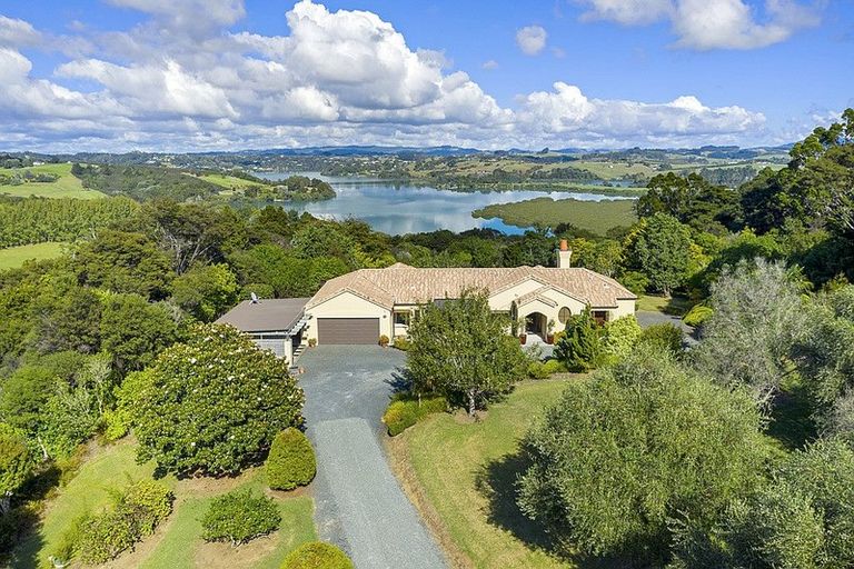 Photo of property in 449 Whitmore Road, Tawharanui Peninsula, Matakana, 0986