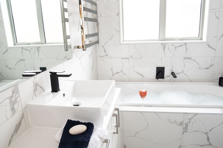 Photo of property in 5 Tilly Lane, Huapai, Kumeu, 0810