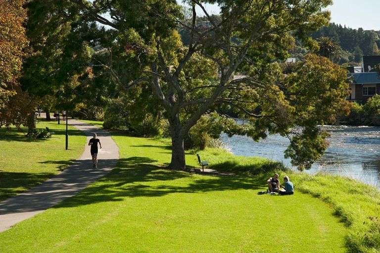 Photo of property in 51 Collingwood Street, Nelson, 7010