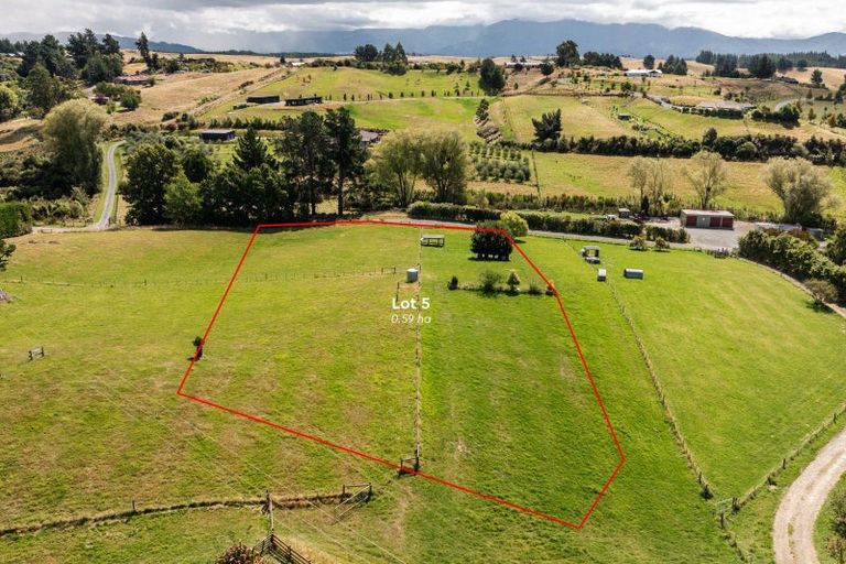 Photo of property in 43 Foley Road, Tasman, Upper Moutere, 7173