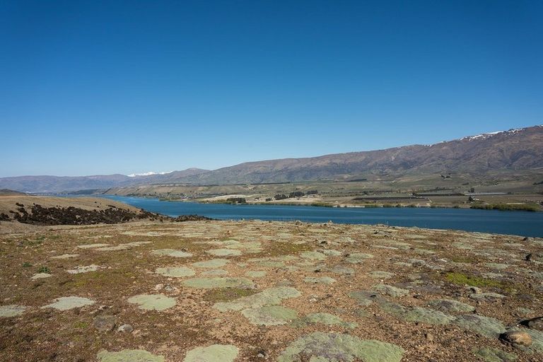 Photo of property in 38 Lakefront Terrace, Northburn, Cromwell, 9383