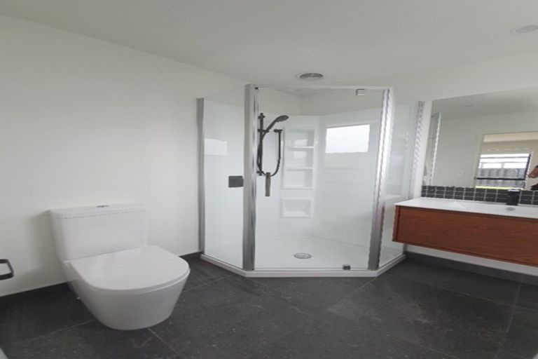 Photo of property in 183 Victoria Street West, Pukekohe, 2120