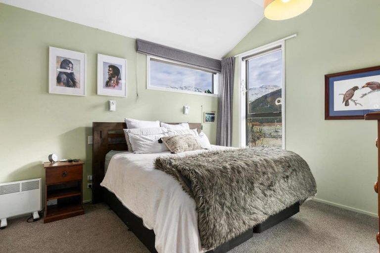 Photo of property in 34 Birley Rise, Glenorchy, 9372