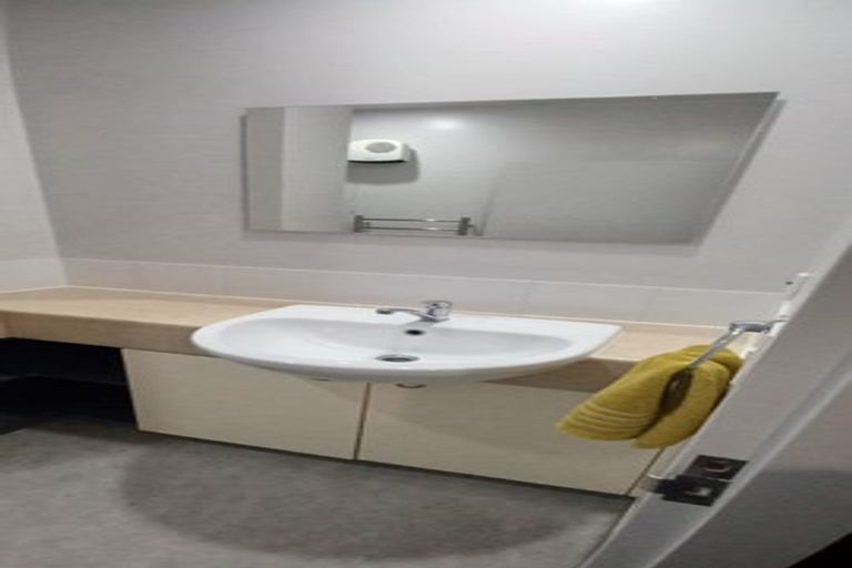 Photo of property in Hume House, 7/152 The Terrace, Wellington Central, Wellington, 6011